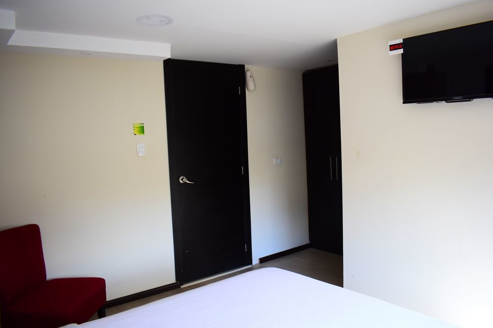 Hotel Imperial Ambato Exterior photo